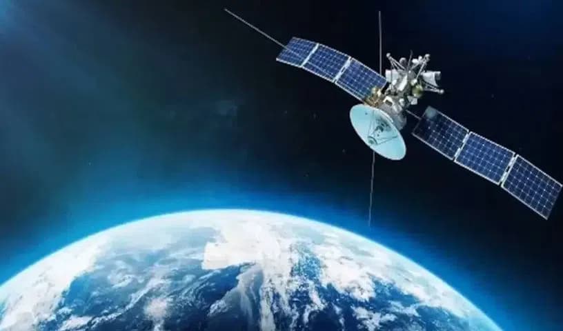 గ్రామీణ మధ్యప్రదేశ్‌కు చెందిన ‘మిషన్ శక్తిసాట్’ ఆల్ గర్ల్స్ బృందాన్ని రాష్ట్రపతి ముర్ము కలిశారు