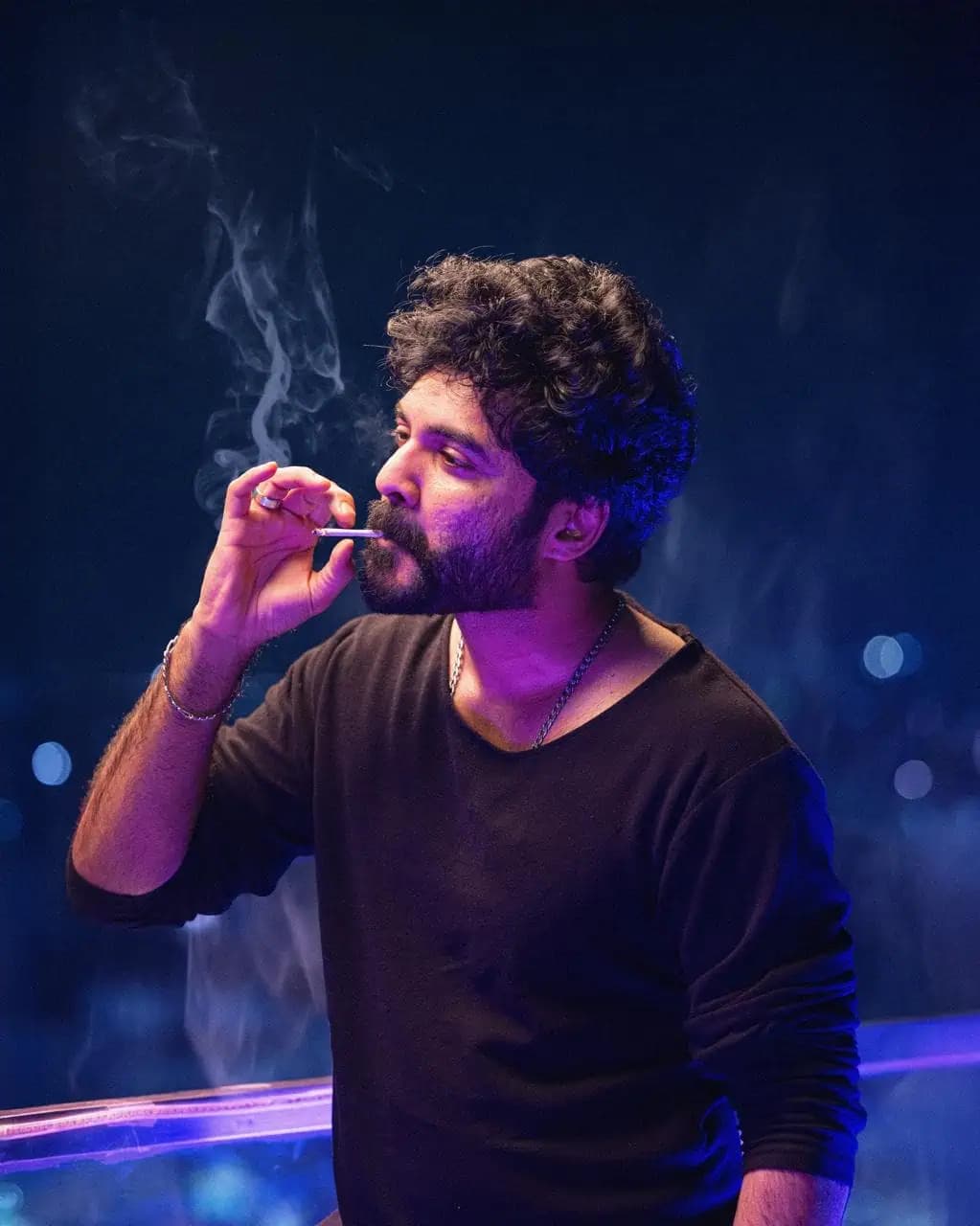 సిద్దు ఘనమైన ప్రతిస్పందన — తెలుసు కాదా ప్రీ-ట్రైలర్ సంచారం