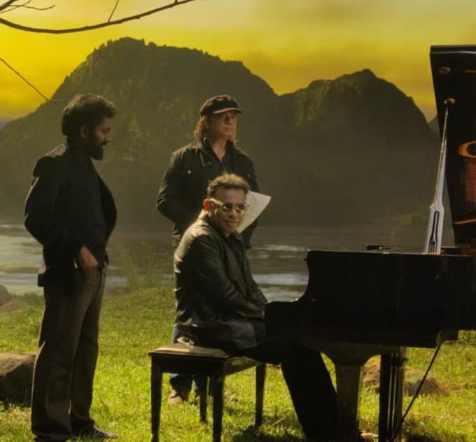 ‘పెద్ది’ ఫస్ట్ సింగిల్ గాయకుడిని వెల్లడించిన రామ్ చరణ్, టైటిల్ చెప్పిన బుచ్చి బాబు