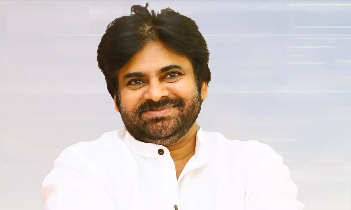 పవన్ వినూత్న ఆలోచనకు నెటిజన్లు ప్రశంసల వర్షం!