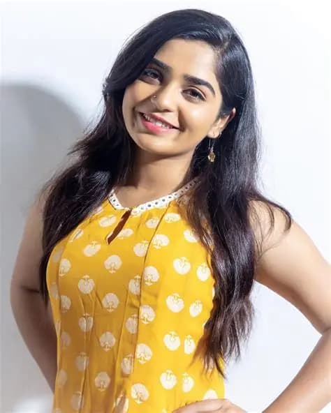 “నా బరువుకి సినిమాలో సంబంధం ఏమిటి?” – గౌరి కిషన్ సమాధానం వైరల్