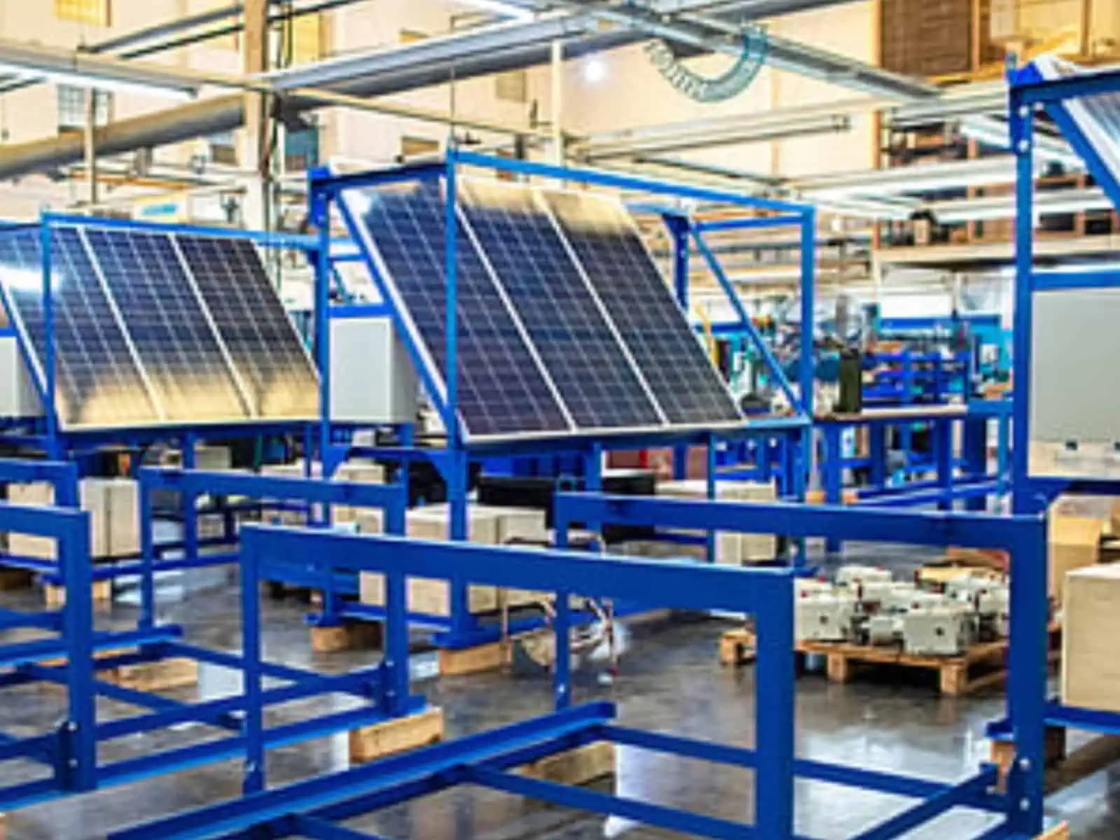 ప్రీమియర్ ఎనర్జీస్ సౌర ప్రాజెక్ట్‌ను ఆంధ్రప్రదేశ్‌కు మార్చడానికి కారణమేమిటి?