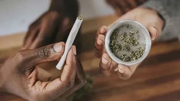 తిరుపతిలో గంజాయి బ్యాచ్ హల్‌చల్‌ – ఆరు వాహనాలు ధ్వంసం, ఇద్దరు అదుపులోకి