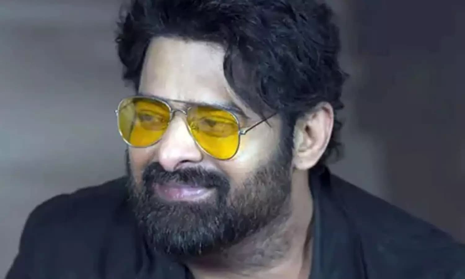 ఇక  ప్రభాస్ రెండు భారీ సినిమాలపైనే ... ది రాజా సాబ్ షూటింగ్ పూర్తి