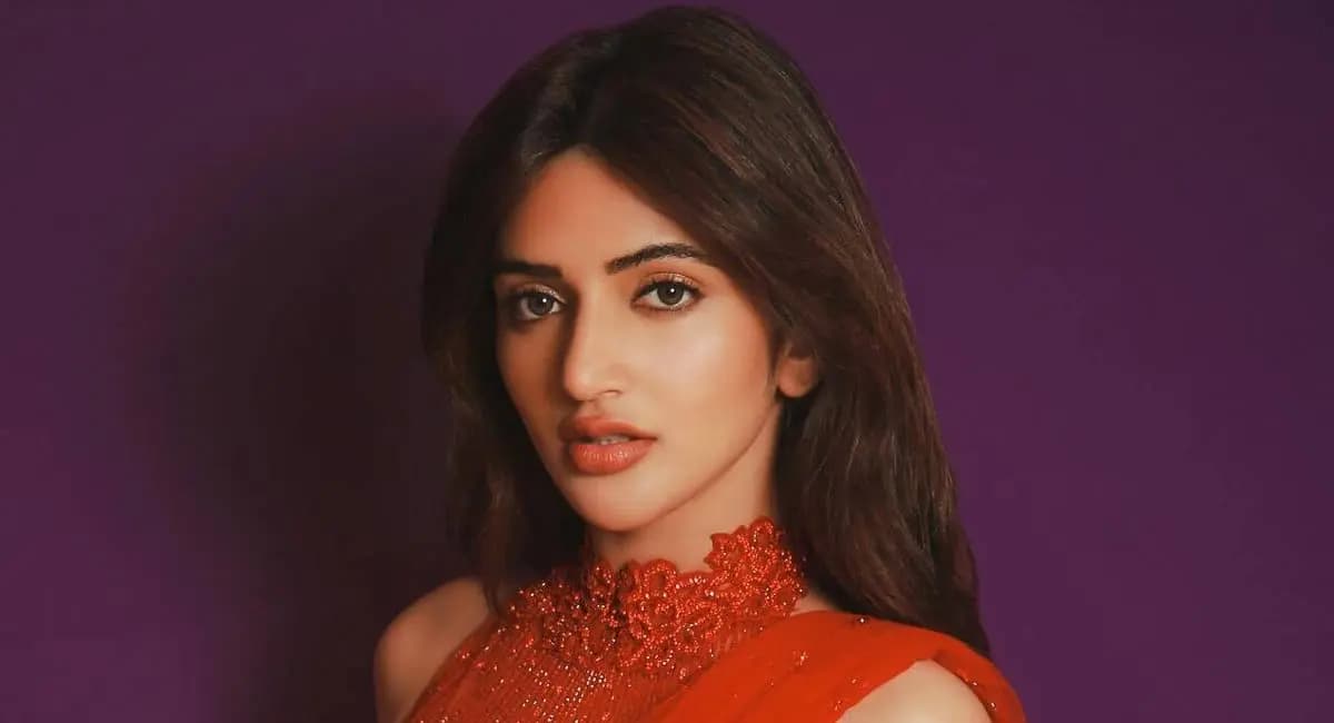 శ్రీలీల–శివకార్తికేయన్ మరోసారి జోడీనా? కొత్త ప్రాజెక్ట్‌పై సెన్సేషన్ టాక్!