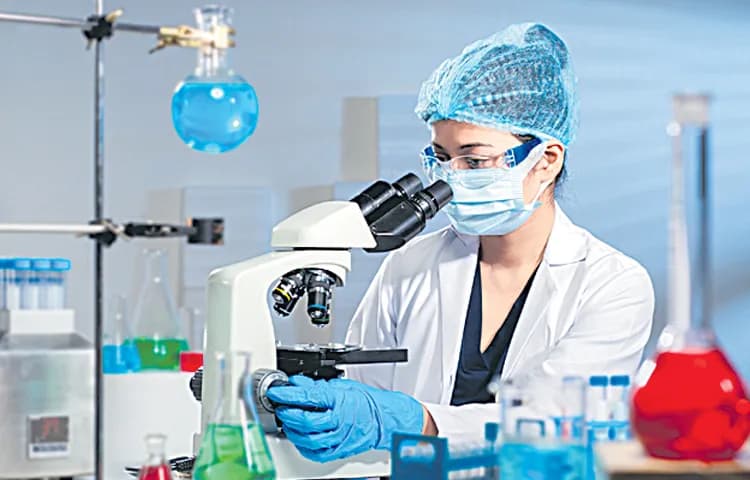 ఆరోగ్యశాఖలో భారీ ఉద్యోగాల వర్షం: