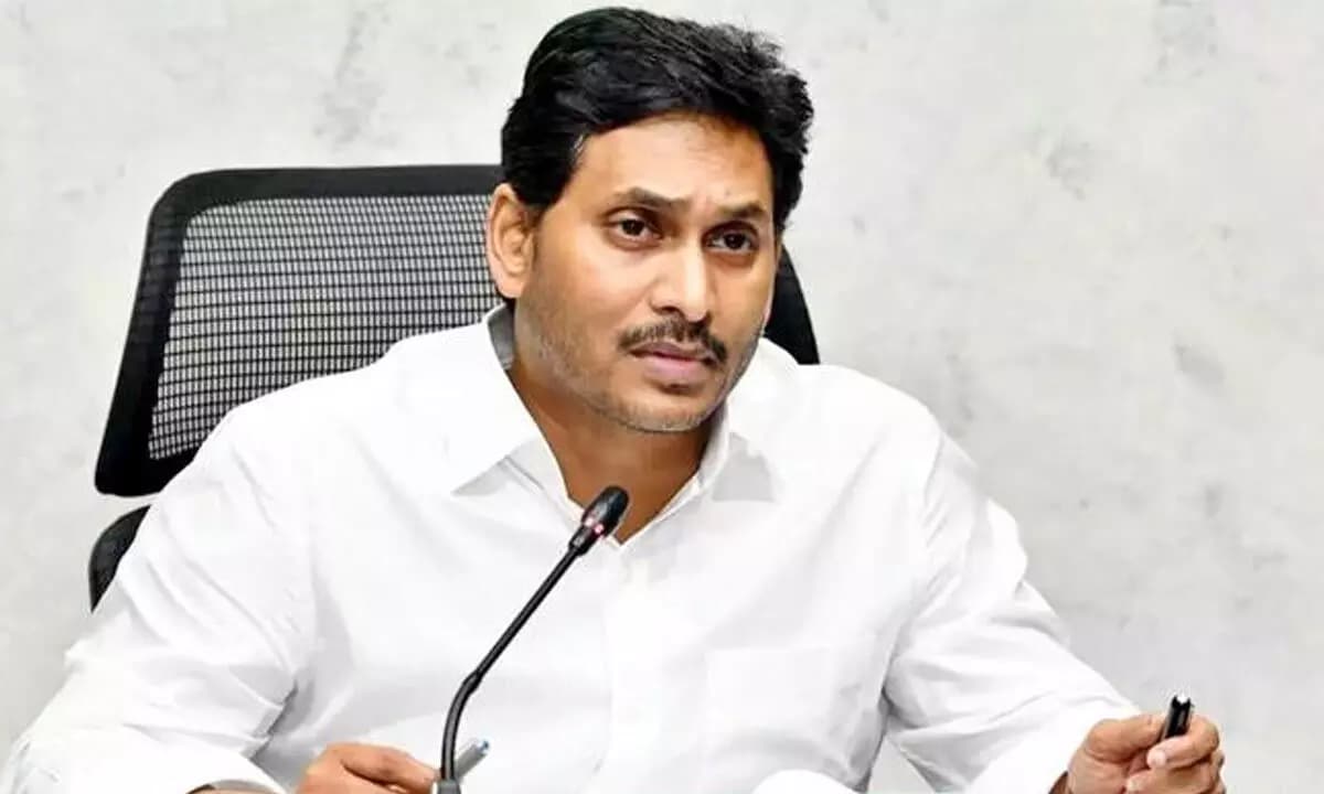 పార్టీలో జ‌గ‌న్ ప్రభావం తగ్గుతుందా?