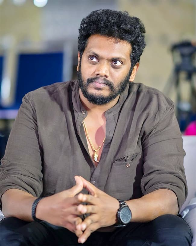 అందరిని  ఆకట్టుకునేలా మోగ్లీ మూవీ - డైరెక్టర్ సందీప్ రాజ్