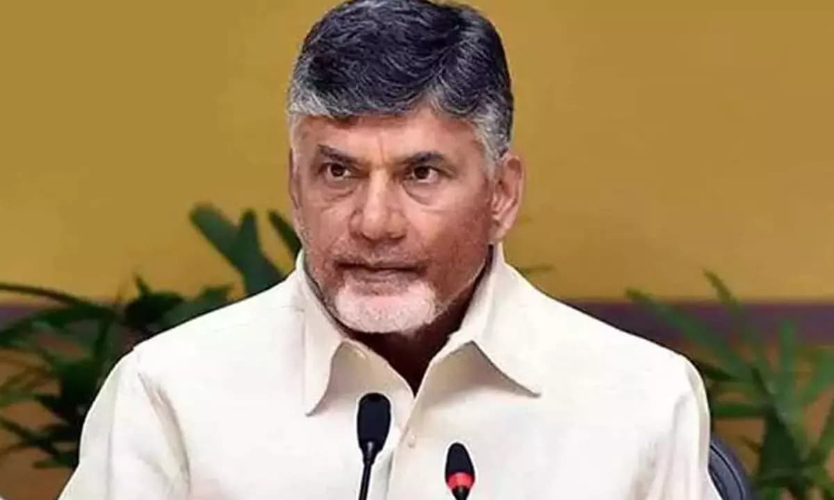 ప్రజలకు పాలన నచ్చడం లేదు – కలెక్టర్ల సమావేశంలో చంద్రబాబు వ్యాఖ్యలు, రాజకీయ చర్చకు దారితీశాయి