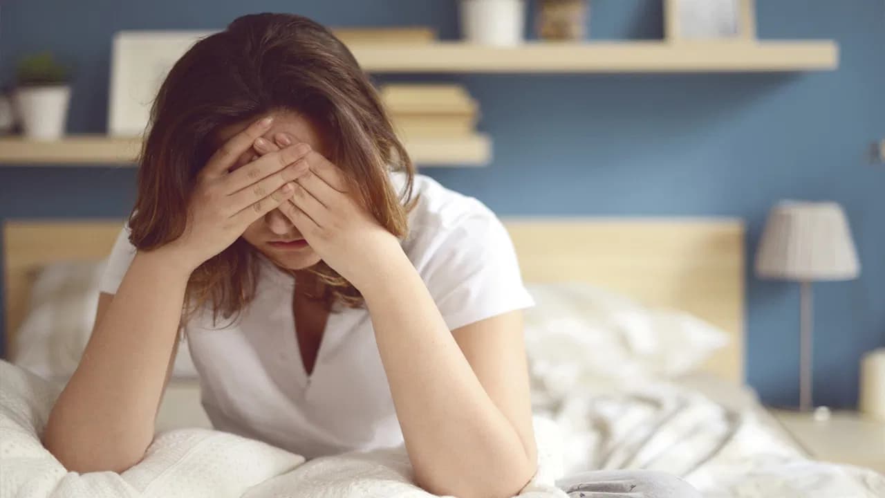 ప్రతిరోజూ ఉదయం తలనొప్పితోనే మేల్కొంటున్నారా? కారణం ఇదే కావచ్చు!