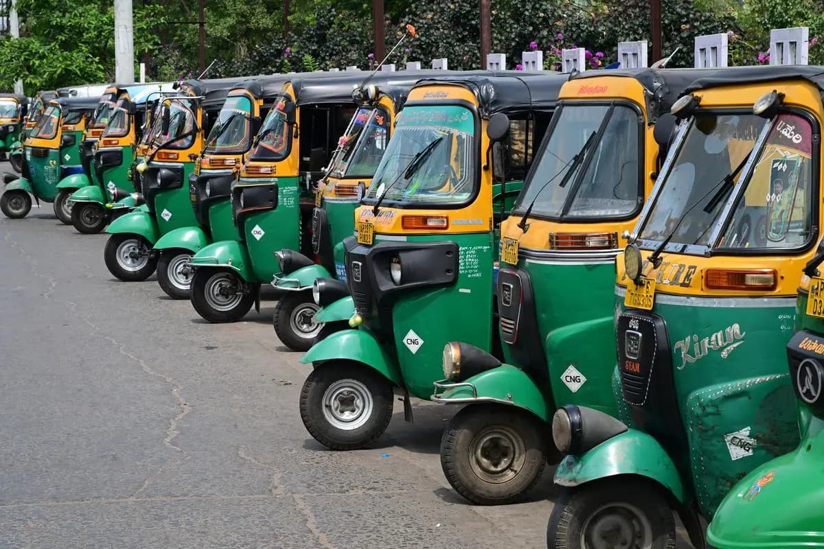 ఆంధ్రా ట్యాక్సీ–చౌకగా, భద్రంగా ప్రయాణం!