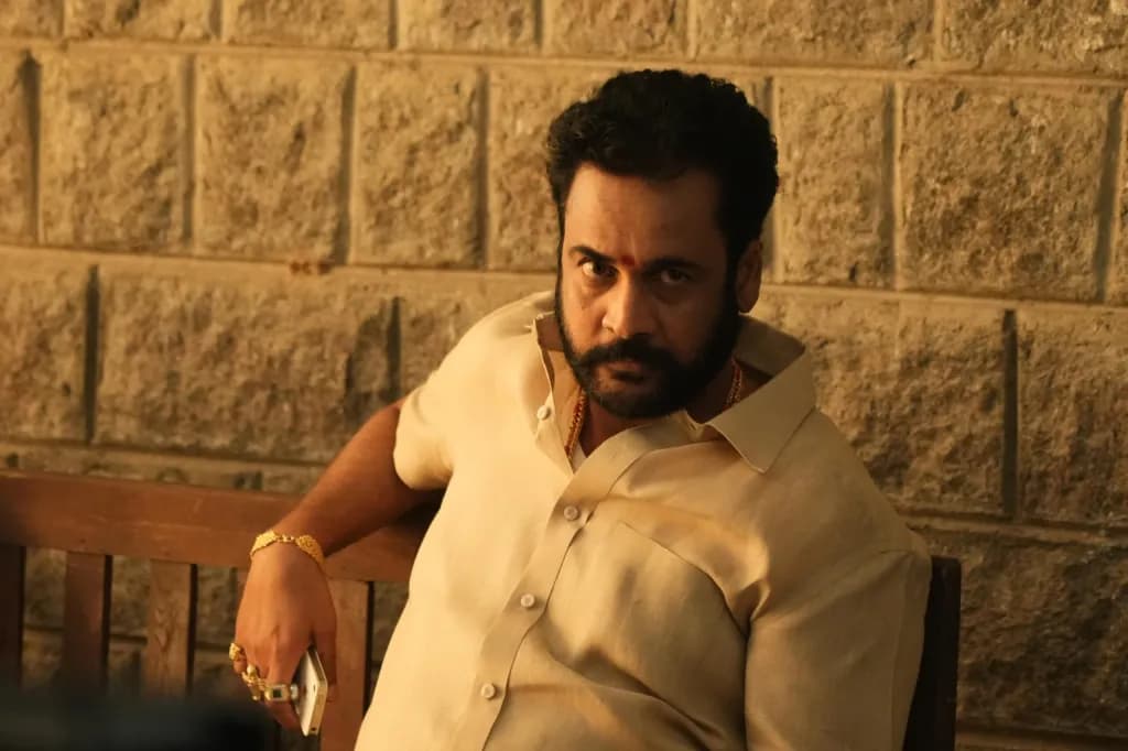 నటుడి వ్యాఖ్యలపై రేగిన దుమారం… పరిశ్రమ మౌనంపై మహిళల ఆందోళన