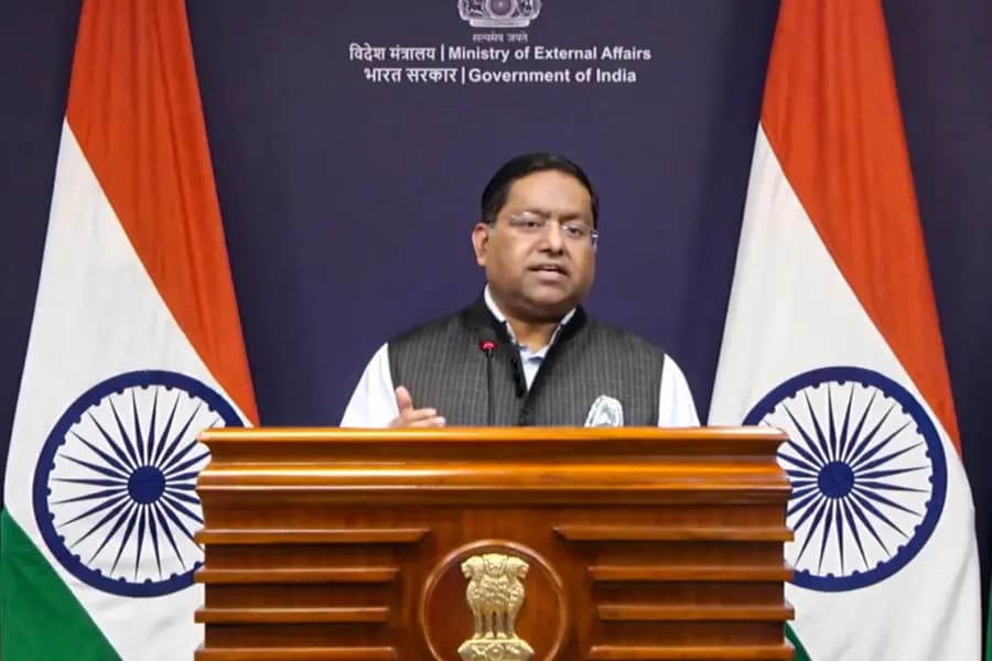 హెచ్‌-1బీ వీసా ఇబ్బందుల పై అమెరికాకు భారత్ విజ్ఞప్తి