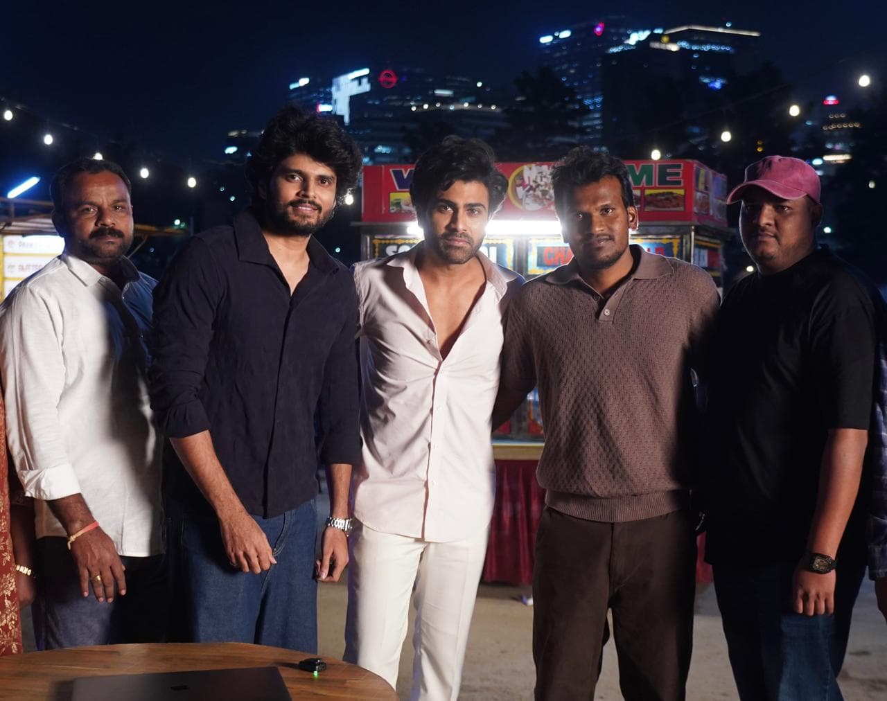 శర్వానంద్ చేతుల మీదుగా కాగితం పడవలు ట్రైలర్ విడుదల