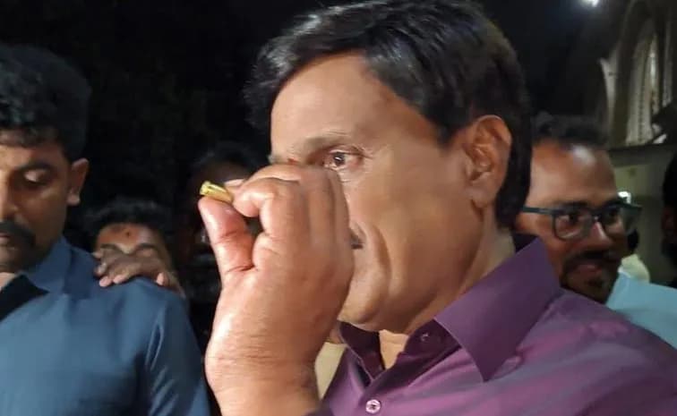 బళ్లారిలో గాలి జనార్ధన్ రెడ్డి పై కాల్పులు