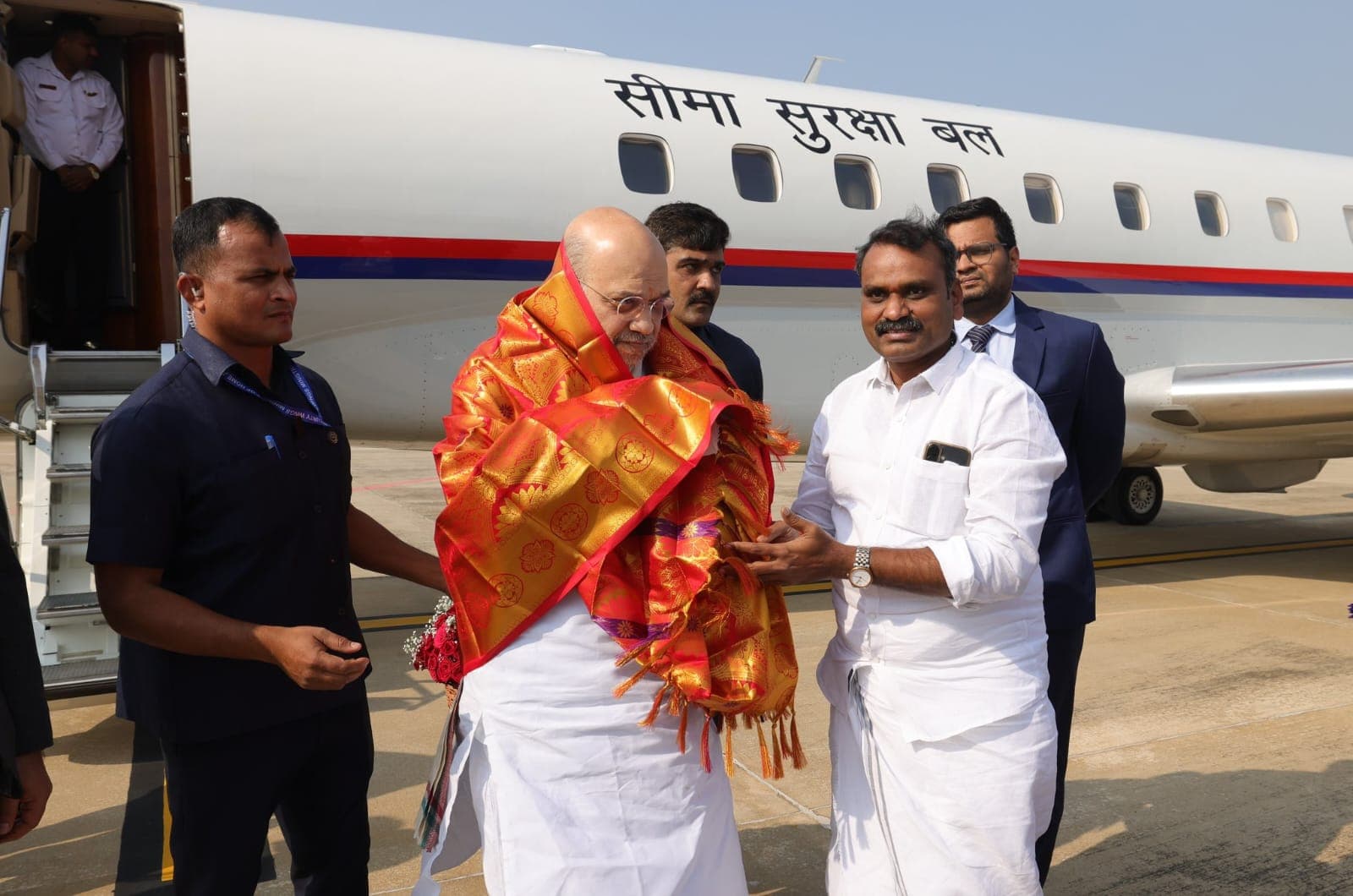 ఆ రెండు రాష్ట్రాల్లో మేమే గెలుస్తున్నాము.. కేంద్ర హోమ్ మంత్రి అమిత్ షా!