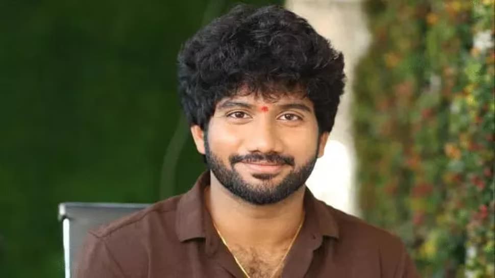  ప్రశాంత్ వర్మ కి కండిషన్ పెట్టిన స్టార్ హీరో..