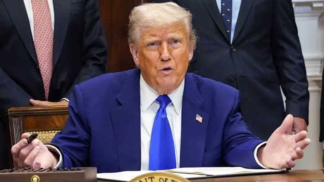 దావోస్ లో ట్రంప్ కి తప్పిన ప్రమాదం