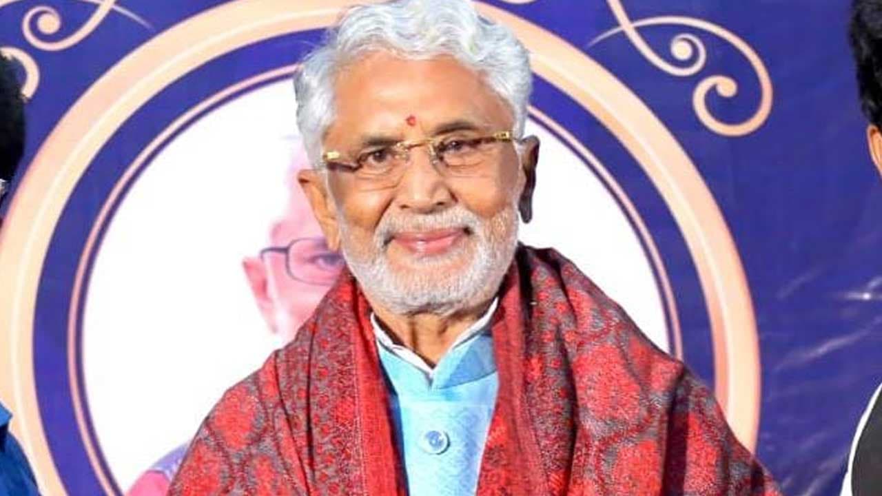 లేట్‌గా వచ్చినా లేటెస్ట్‌గా వచ్చింది: పద్మశ్రీపై మురళీ మోహన్