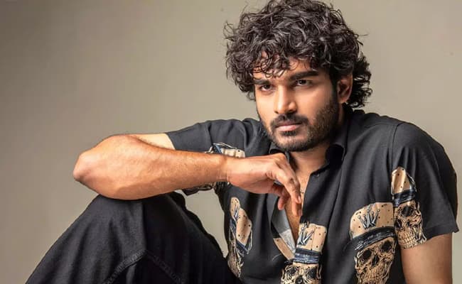 రెమ్యూనరేషన్ పెంచిన కిరణ్ అబ్బవరం... షాక్ అవుతున్న నిర్మాతలు!