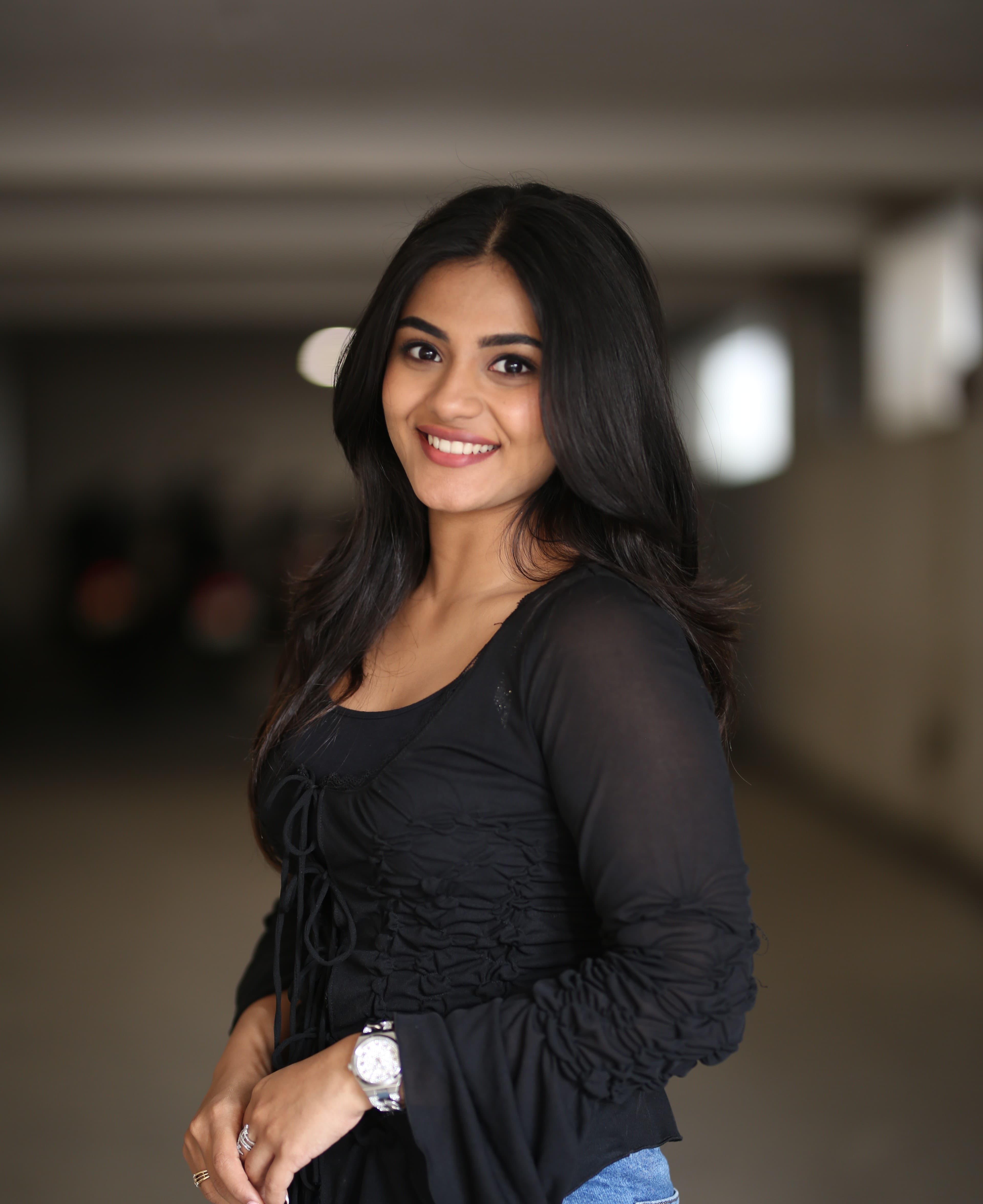 'విష్ణు విన్యాసం'లో చాలా డిఫరెంట్ షేడ్స్ వుండే క్యారెక్టర్ చేశాను - హీరోయిన్ నయన్ సారిక