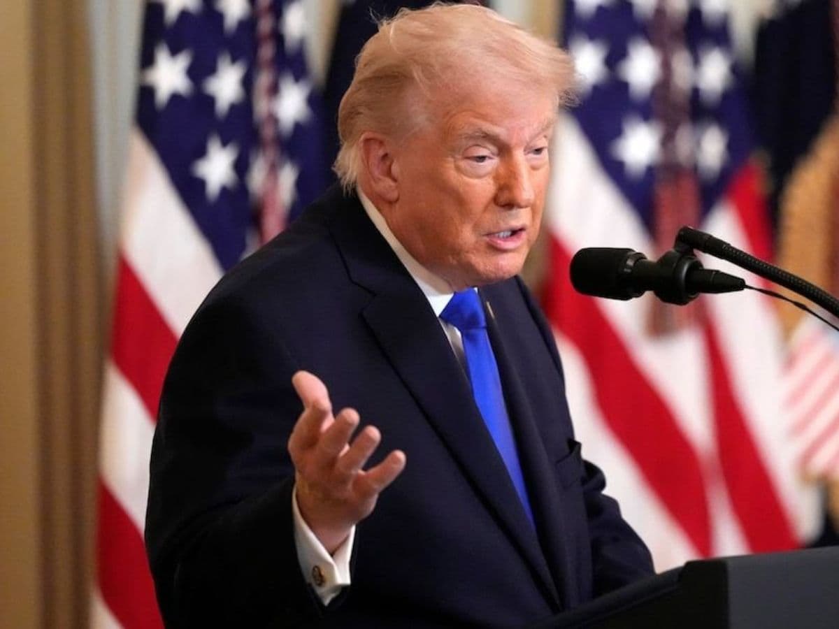 ఖమేనీ మరణం పై ట్రంప్ సంచలన పోస్ట్ ... సోషల్ మీడియాలో వైరల్