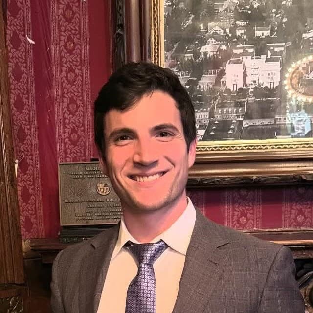 ఏఐ వివాదాల మధ్య కొత్త చీఫ్ డేటా ఆఫీసర్‌ను నియమించిన పెంటగాన్