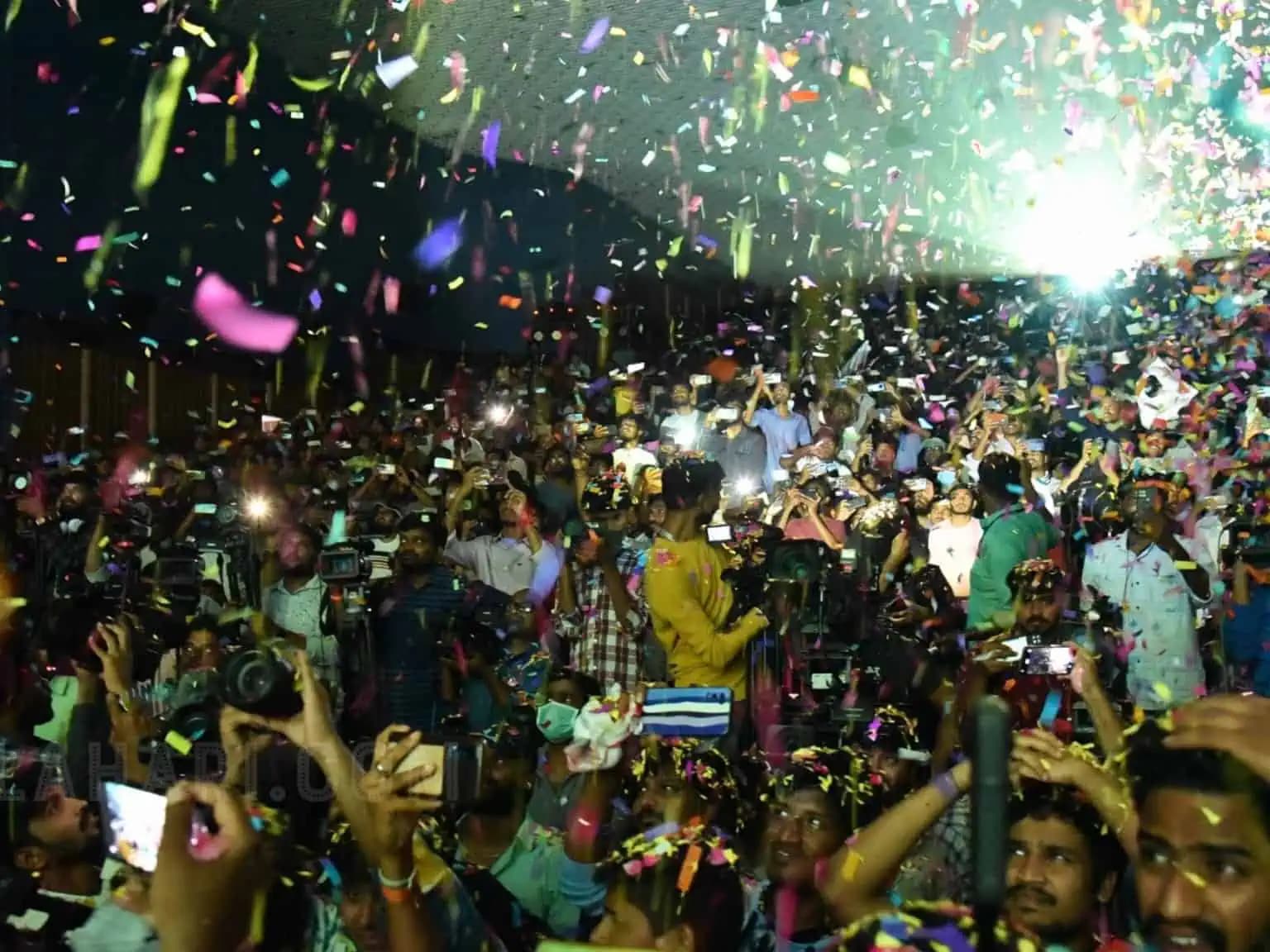 నిజాం ప్రాంతంలో టాలీవుడ్‌కు ఊరట..!