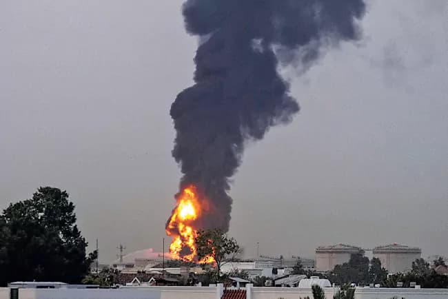 హర్మూజ్ సంక్షోభంపై అమెరికాకు మిత్రదేశాల నిరాకరణ.. యుద్ధ ఉద్రిక్తతలు పెరుగుతున్నాయి