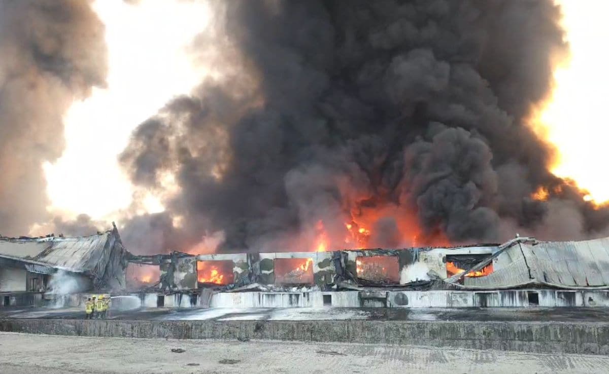 ఇండోర్‌లో భారీ అగ్ని ప్రమాదం