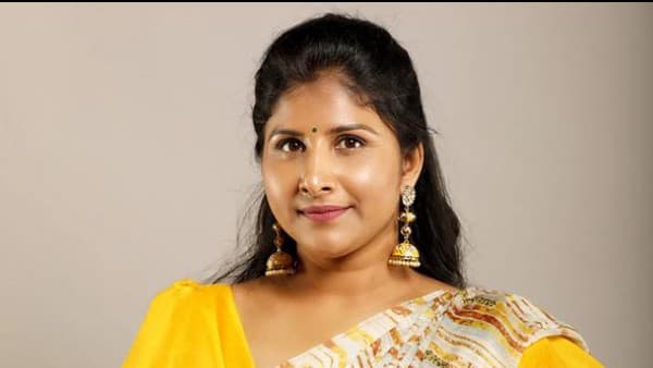 మైక్రో ఫైనాన్స్ మోసాలపై సింగర్ మంగ్లీ క్లారిటీ.. నా పేరుతో డబ్బులు వసూలు చేస్తే నమ్మోద్దు