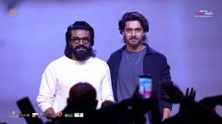 మెగా పవర్ స్టార్ రామ్ చరణ్ & రోషన్ గ్రాండ్ ఎంట్రీ @ చాంపియన్ ట్రైలర్ లాంచ్ ఈవెంట్