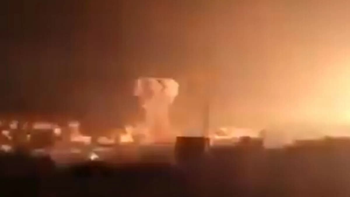 1050ఉగ్రదాడులు, 687టెర్రరిస్టులు హతం